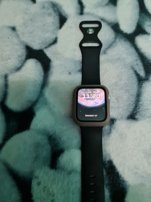 Se vinde  ip9one se 44mm