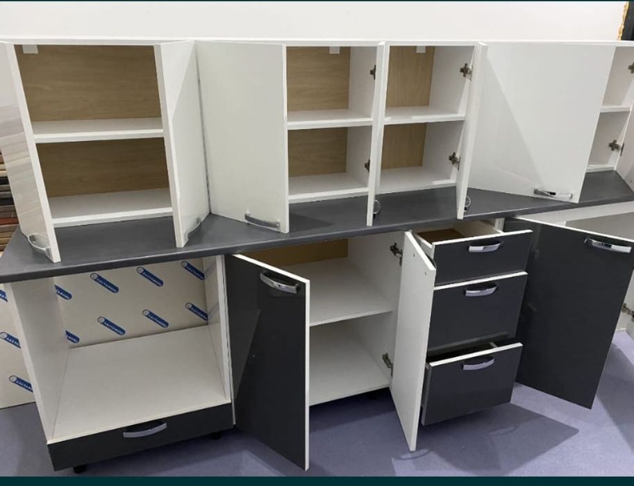 Mobila de bucatarie modulara