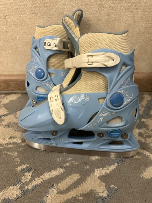 Продам Детские коньки
