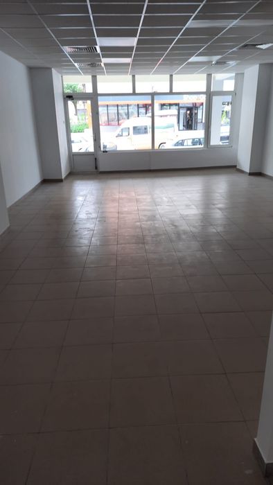 Inchiriez Spatiu Comercial , cartier Zorilor