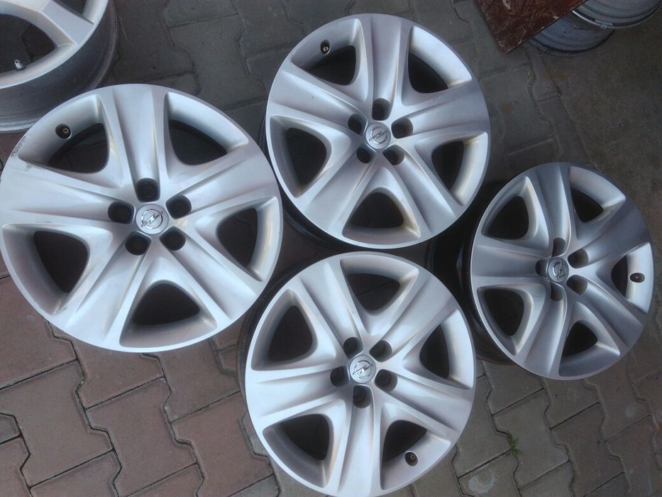 4jante de oțel cu capace 5x105 R17 originale Opel Astra j,Mokka,ampera