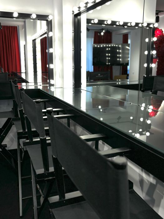 Afacere la cheie Salon & Școală Make-up Acreditată Floreasca București