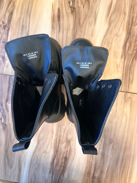 ASOS – Черни боти с дебела подметка – Размер 39 – Чисто нови