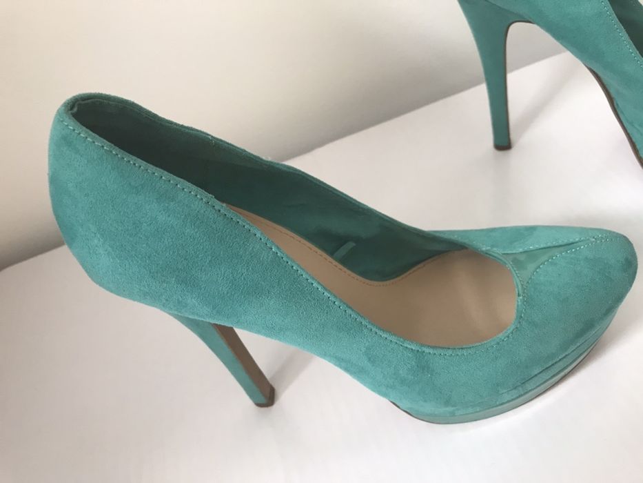 Pantofi turcoaz Bershka