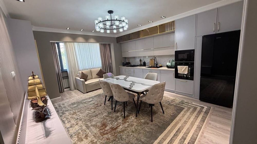 Ц2 Алайский 3в4/5/9 Французская планировка 
Площадь-75m2