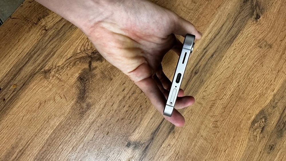 Samsung S25 FE 128 СРОЧНО