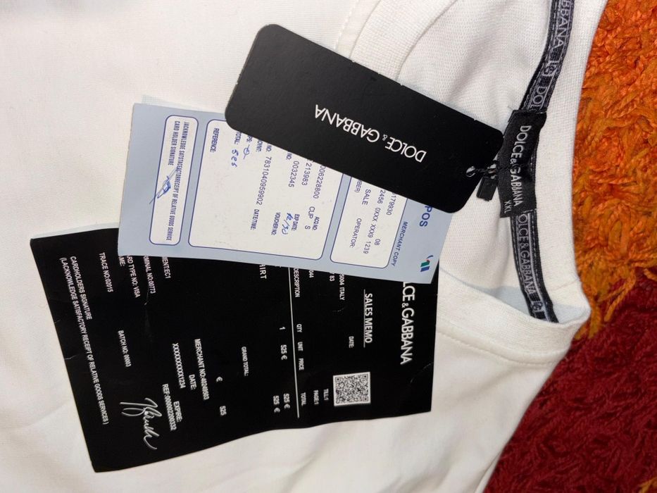 Dolce & Gabbana – Bluză albă premium, logo iconic, originală