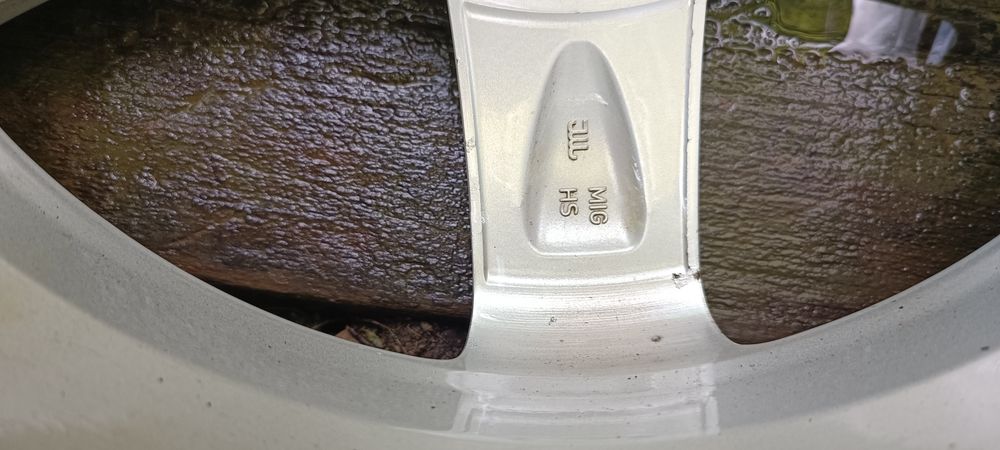 Jante DEZENT Treze R16
