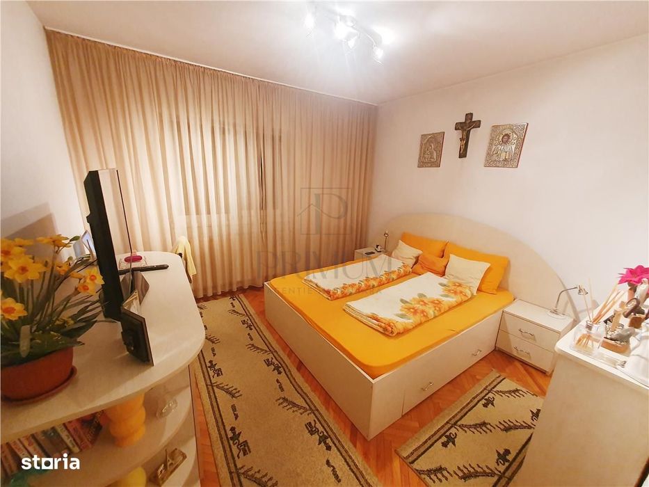 Soarelui - 3 Cam - 2 Bai - Spatios -  Centrala Proprie - Etaj Intermed