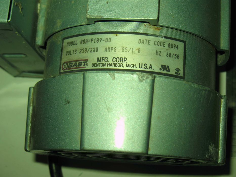 compresor / pompă vid Gast – fara ulei