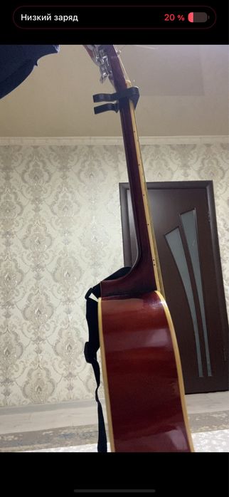 Продам гитару ямаха