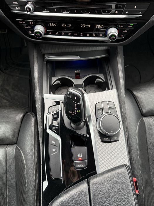 Bmw 520 D Xdrive M pachet