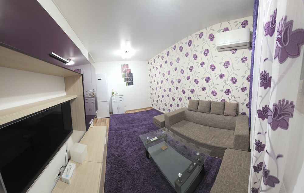 Apartament 3 camere de închiriat