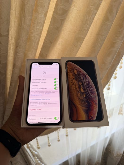 IPhone Xs/64Gb - В отличном состоянии