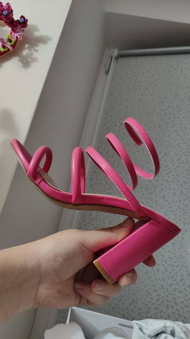 Sandale roz ocazie, casual, unice noi