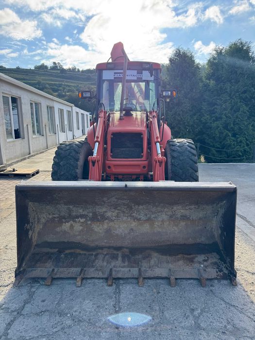 De vanzare buldoexcavator Fiat-Hitachi FB200