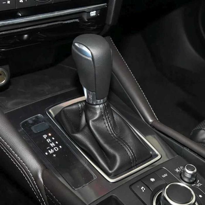 Nuca piele Mazda 3,Mazda 5,Mazda 6,Mazda CX-5 ,CX8, CX9 cutie auto