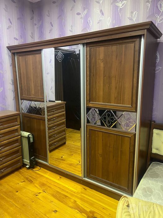 Срочно продам шкаф купе крават честир