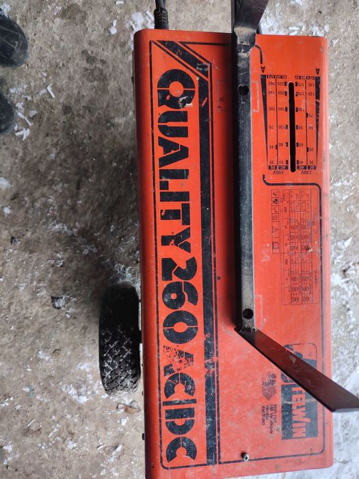 VAND aparat de sudura AC/DC Telwin