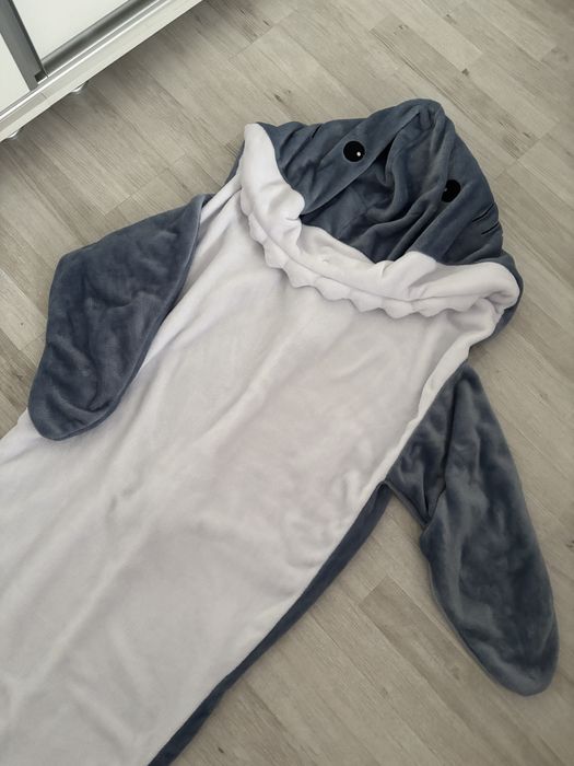 Patura/costum rechin nou