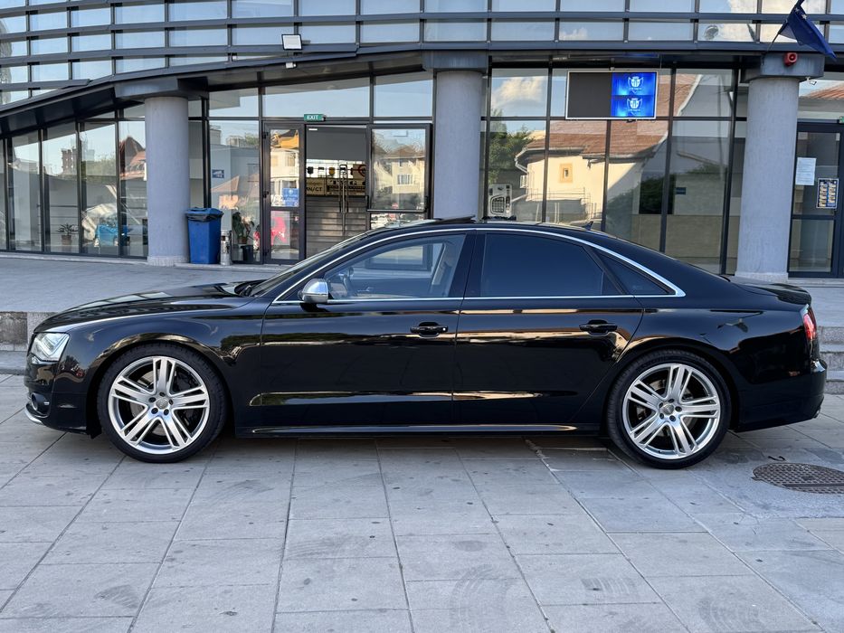 AUDI S8 2013 — imagine 5