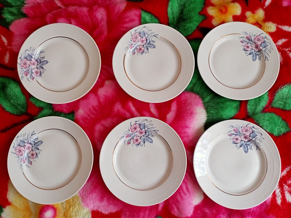 кофейный сервиз на 6 персон