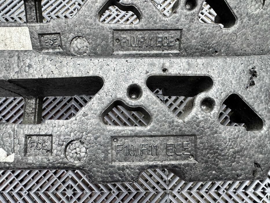 Element Spuma Suport Bara Fata BMW Cod 58745510