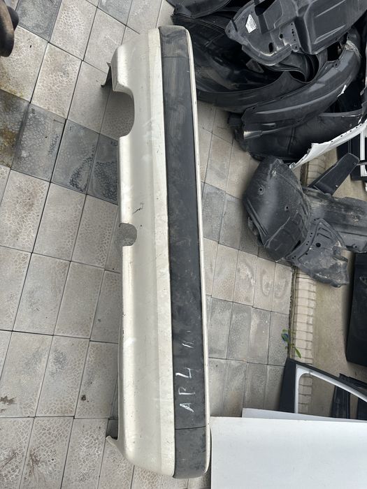 Бампер Audi B4 80