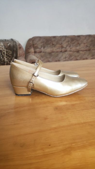 Туфли танцевальные для девочки