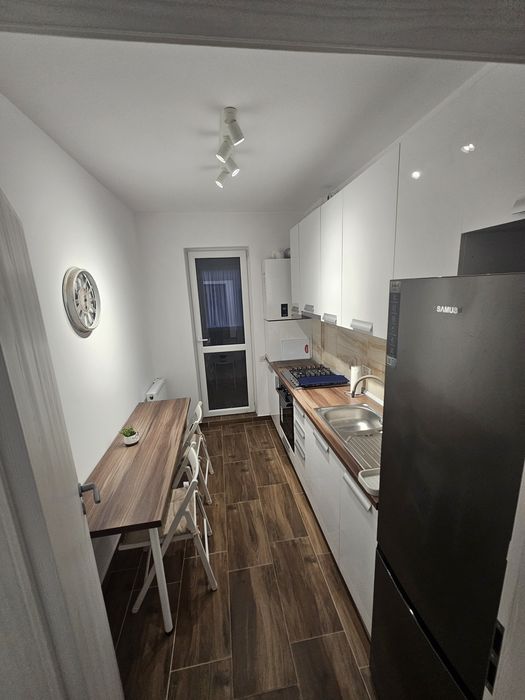 Inchiriez garsoniera 38.20/Siena Residence Metro Berceni