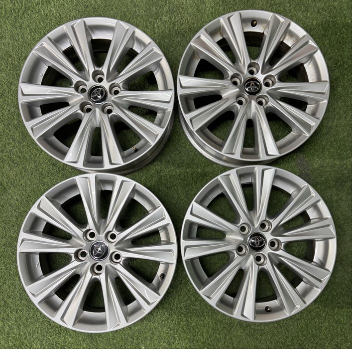 Диски титанки R18 5x114.3 Toyota оригинал