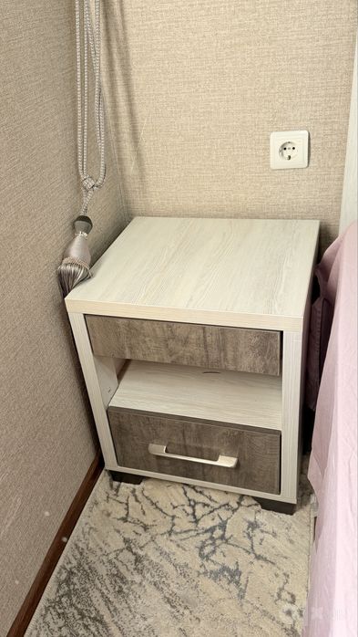 Спальный гарнитур ideal holatda sotiladi