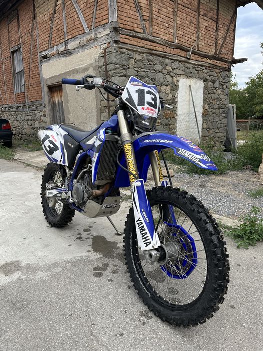 Yamaha wr450f.
