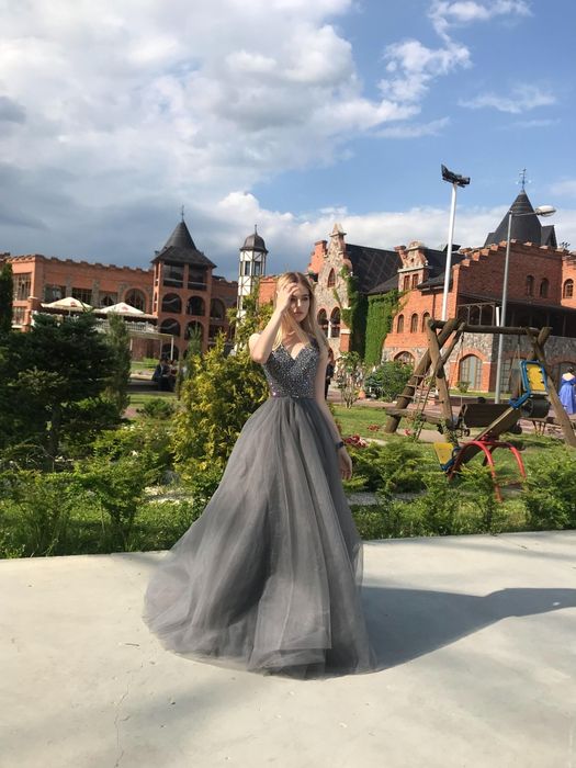 Платье как новое