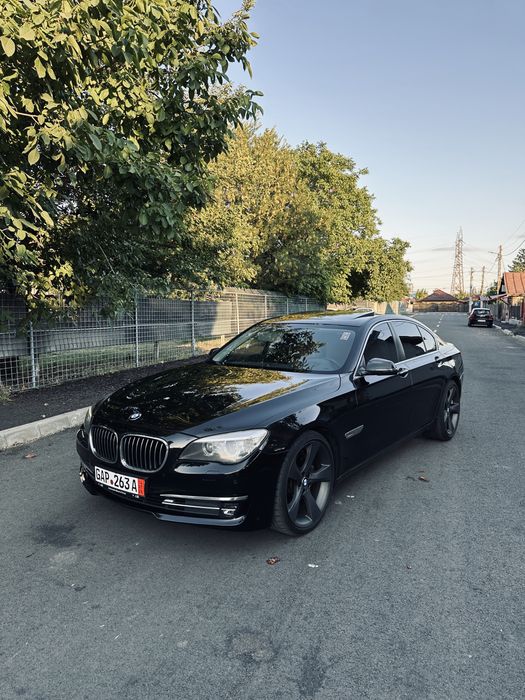 Bmw seria 7 f01 730D