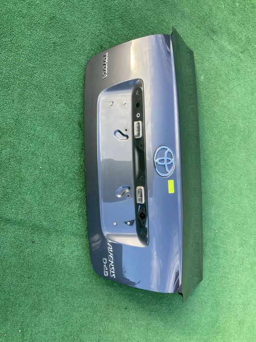 Заден капак за тойота авенсис седан/toyota avensis T25 03-08г