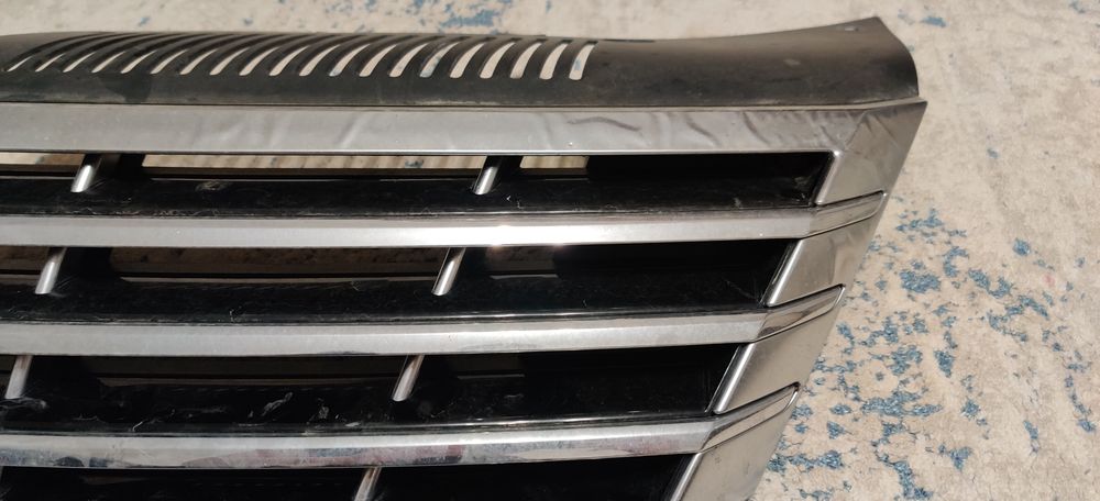 Решетка радиатора Passat CC