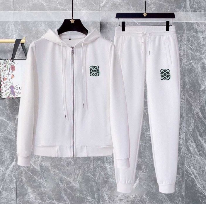 Aduc pe comanda Compleu loewe orice model