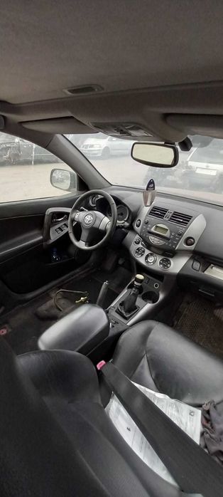 Toyota Rav4 an 2007 /2.2/ Dezmembrez/Dezmembram