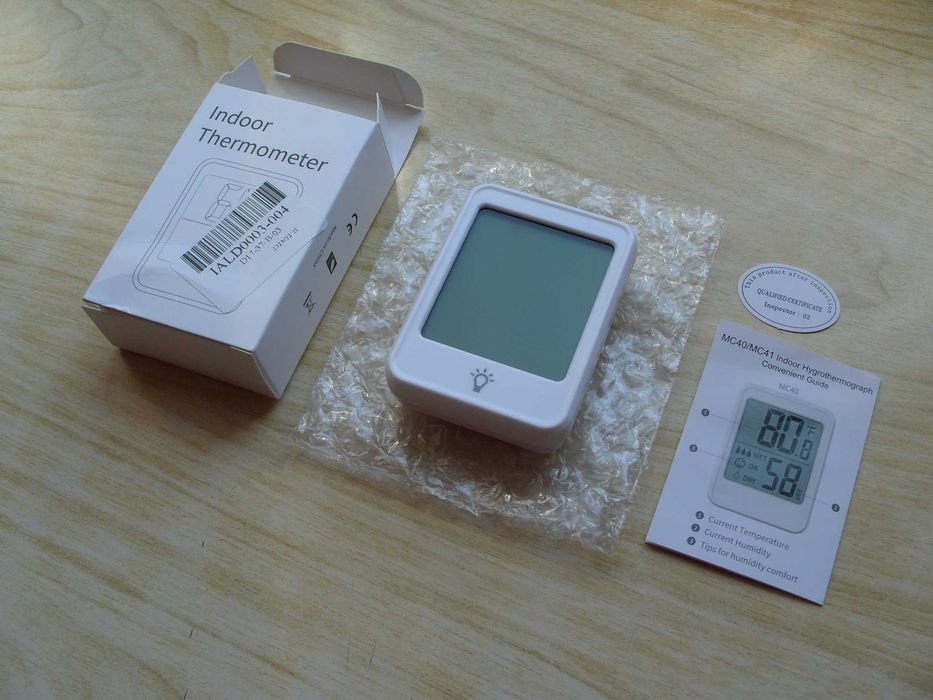 Електронен термометър с хигрометър  ThermoPro MC41