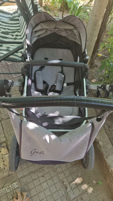 Бебешка комбинирана количка Moni