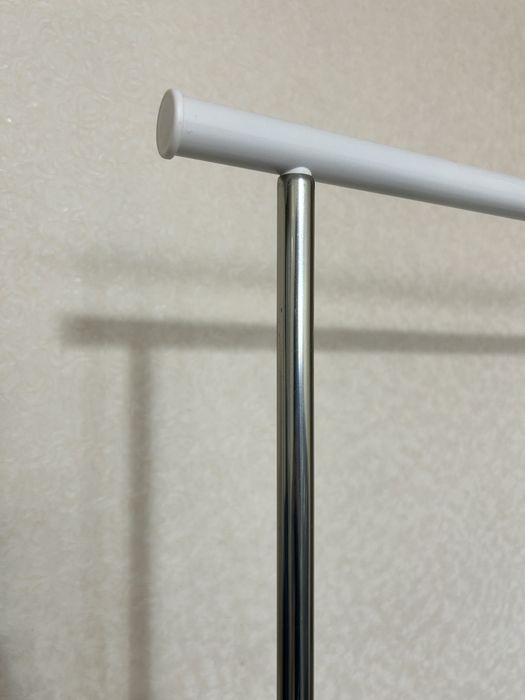 Напольная вешалка IKEA