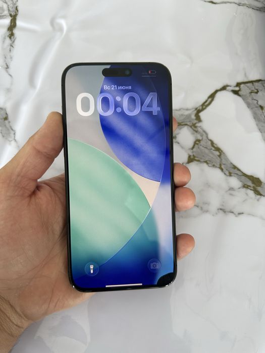 Продам iphone 15pro max 256gb