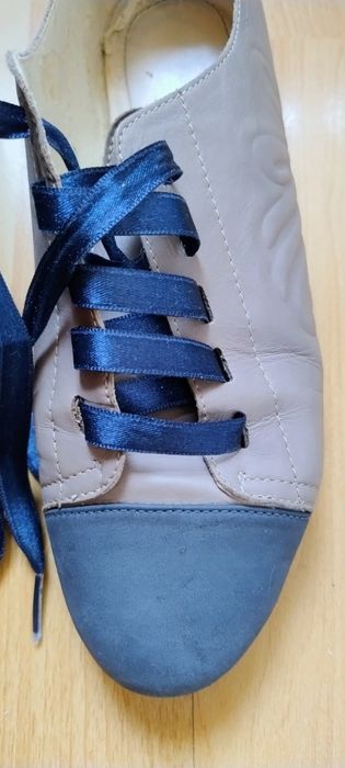 Pantofi piele cu șiret de mătase