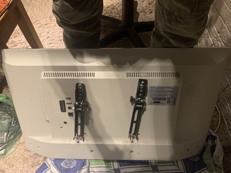 Продам два телевизора