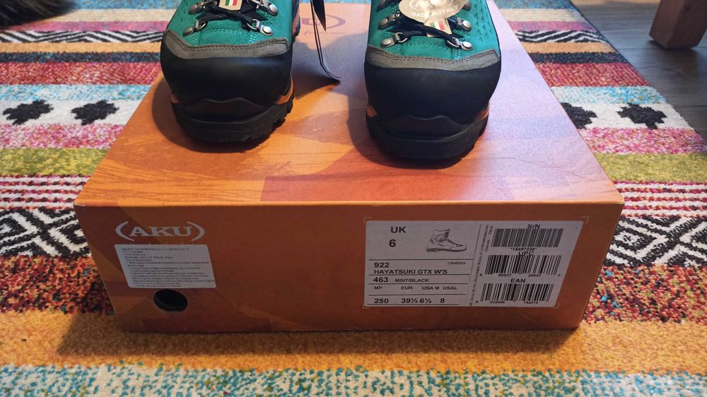 Bocanci alpini femei Aku Hayatsuki GTX