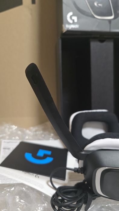Гейминг слушалки Logitech G332 Special Edition Wired