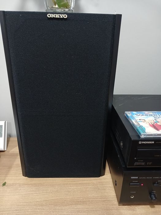 Vând boxe Onkyo SC 360