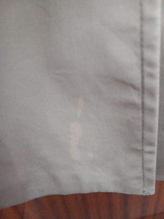 Дамски ризи H&M размер M и тренчот Guess