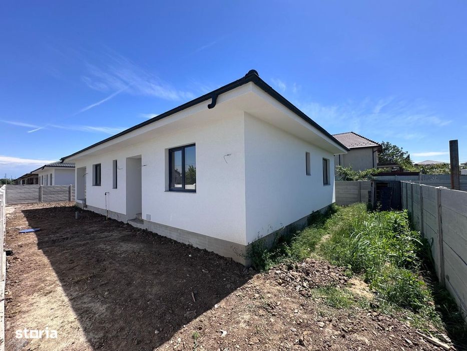 Casa pe parter cu 3 dormitoare in Domnesti